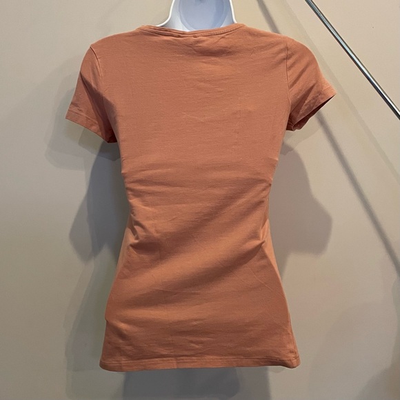 H&M basic coral pink top - Picture 3 of 8